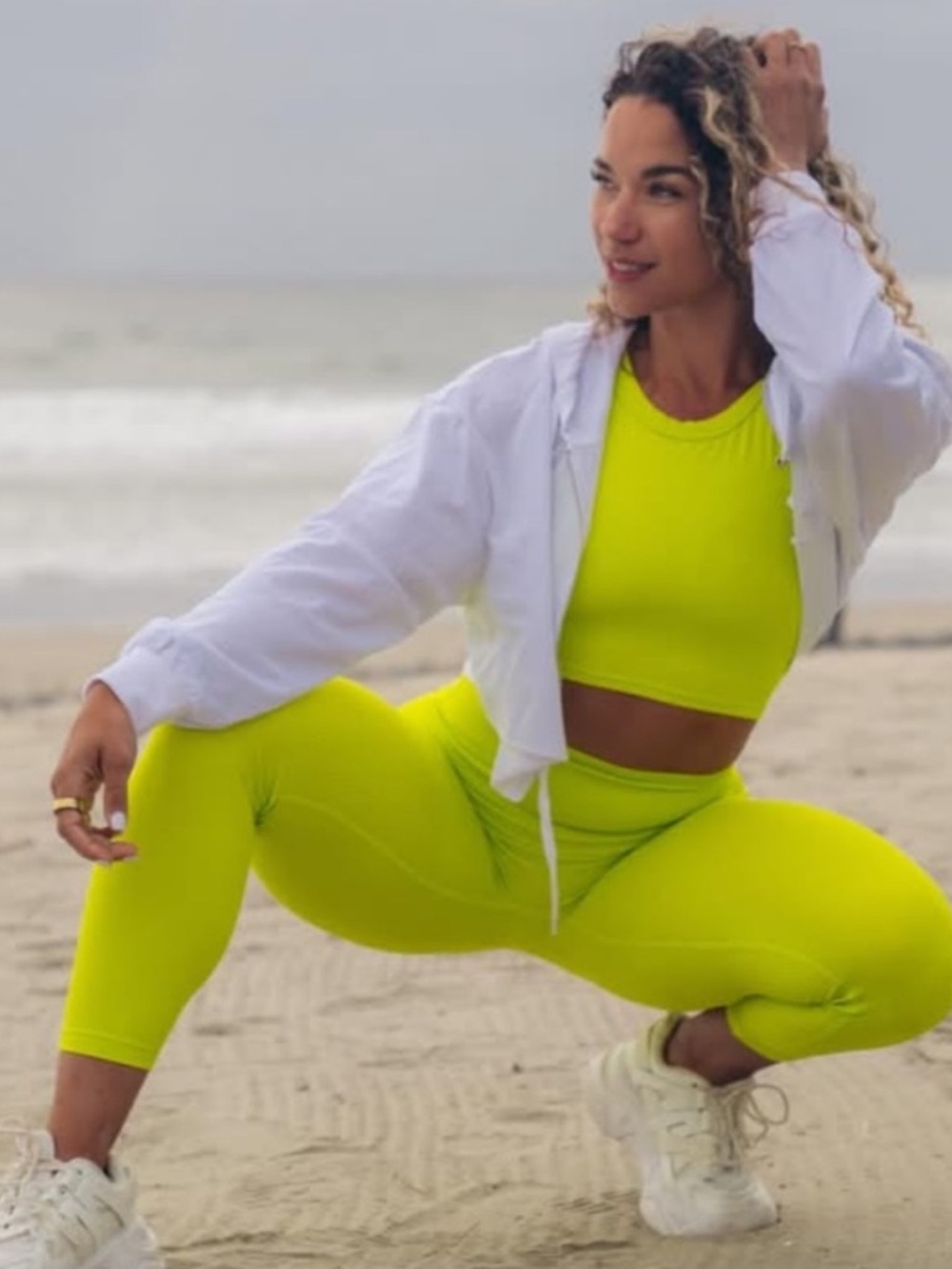 Paragob Ribbed Sports Bra & High-Waist Leggings Set - Picture 3 of 3